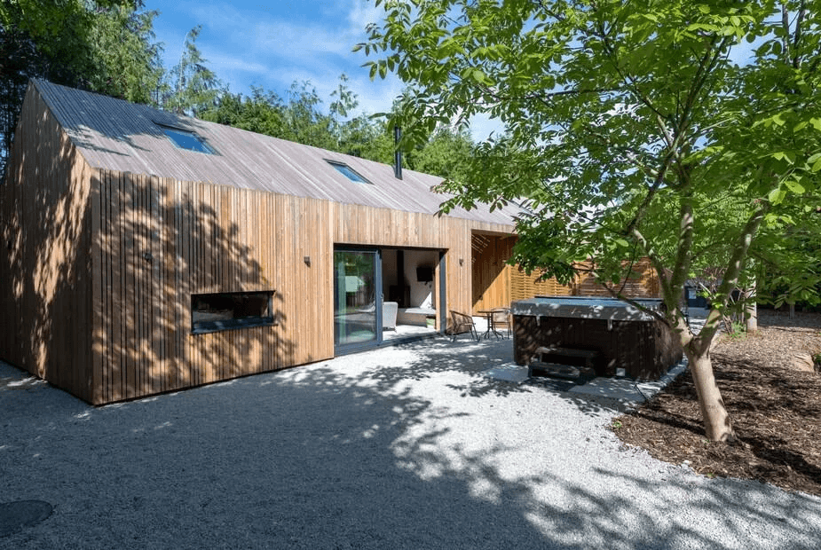 The Old Piggery log cabin exterior in Kent